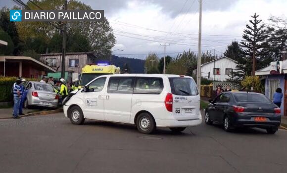 Accidente en centro de Paillaco dejó a cuatro personas lesionadas