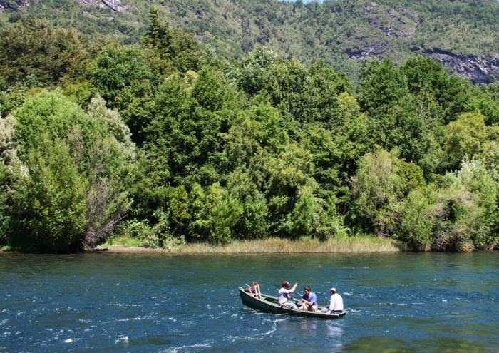 Coalición cívica busca frenar la piscicultura en el río Calcurrupe