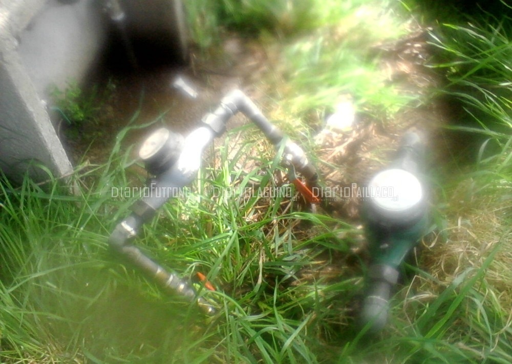 Hombre en Llifén frustra robo de medidor de agua en propiedad a su cargo