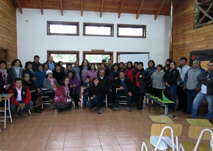 Agricultores de Isla Huapi y Maihue conocen iniciativas de turismo rural en Argentina