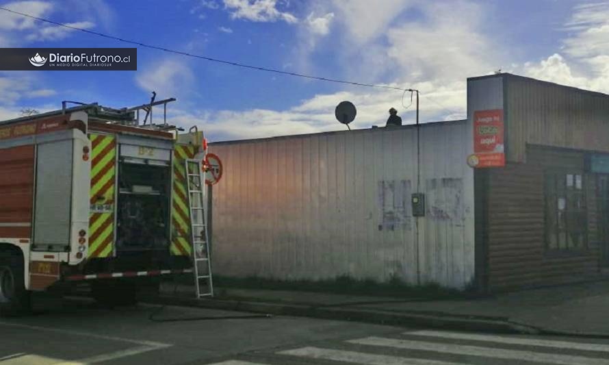 Bomberos acudió a emergencia por inflamación de cañón en vivienda de calle Germán Riesco