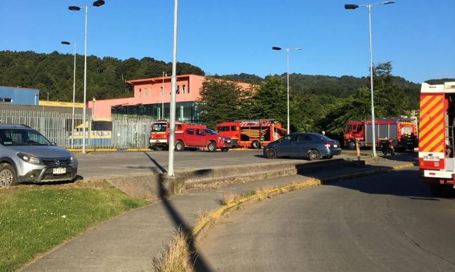 Alarma de bomberos por fuego en la cárcel de Valdivia