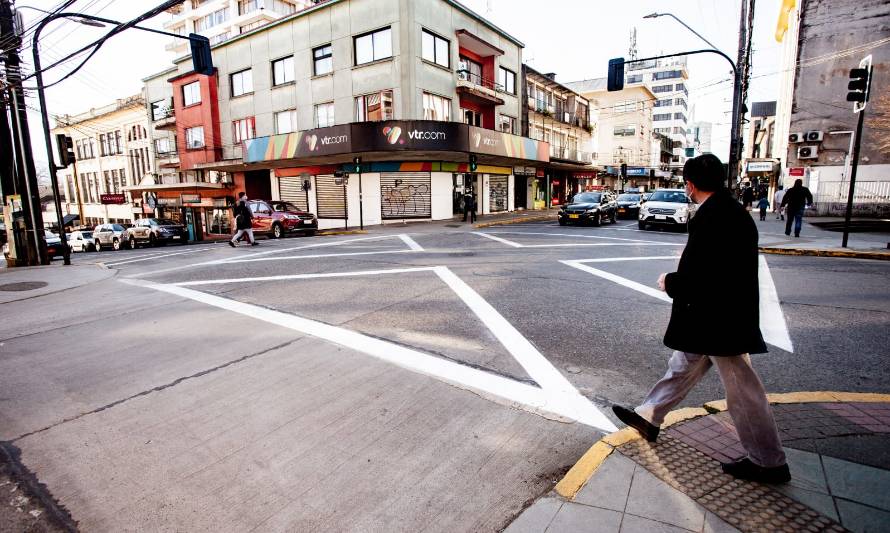 Municipio habilita cruces Tokio en dos puntos de Valdivia 