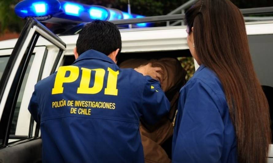 En Valdivia detienen a personas con órdenes pendientes por delitos económicos