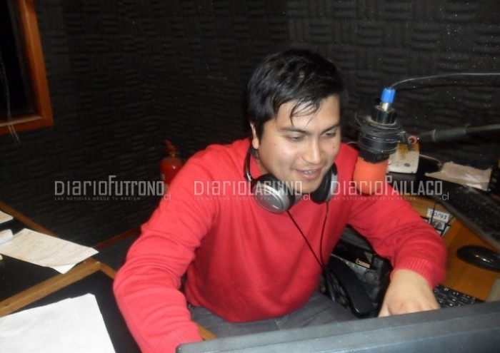 Pablo Corvalán, futronino de corazón y locutor de una de las radios más escuchadas de Valdivia