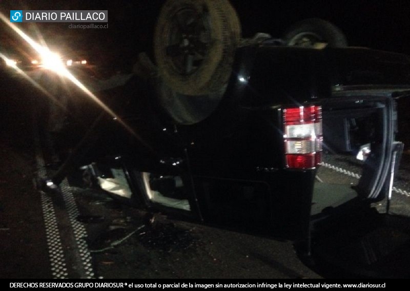 Jeep volcó en las cercanías del cruce de La Betonera con 4 personas en su interior