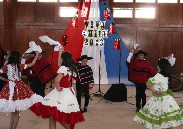 Acto Y Desfile De Fiestas Patrias En Nontuelá - Diario Futrono