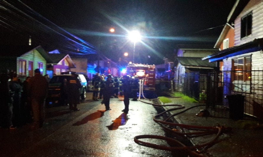 Tragedia enluta a Valdivia: 3 niños fallecieron en incendio